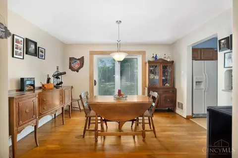 1110 Beechmeadow Ln, Cincinnati, OH 45238 photo 9