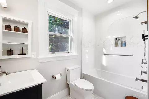 17 Arcadia Pl, Cincinnati, OH 45208 photo 24