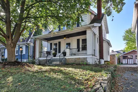 545 Rose Hl, Cincinnati, OH 45217