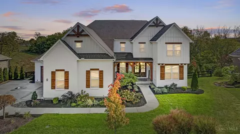 6175 Northlake, Hamilton, OH 45011