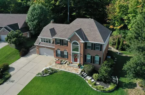 995 Castlebay, Cincinnati, OH 45245