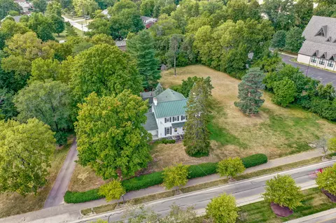 10305 Montgomery, Montgomery, OH 45242