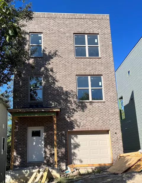 365 Cityscape West Dr, Cincinnati, OH 45205