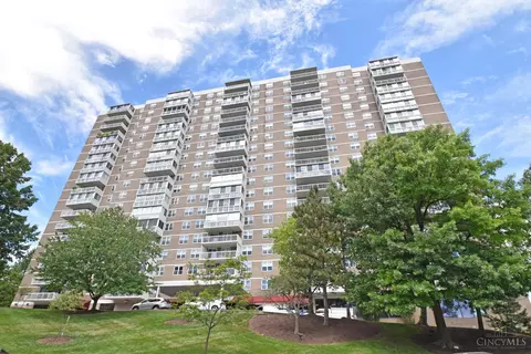 2444 Madison #1406, Cincinnati, OH 45208