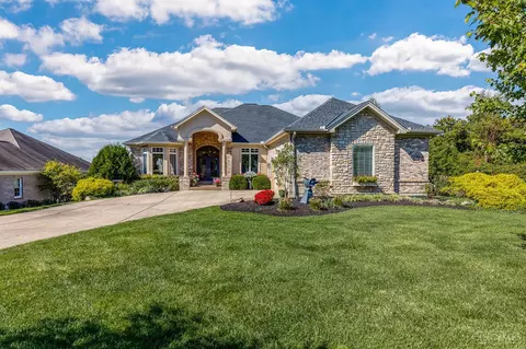 1425 Apple Farm Ln, Anderson Twp, OH 45230