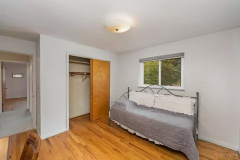 671 Doepke Ln, Cincinnati, OH 45231 photo 12