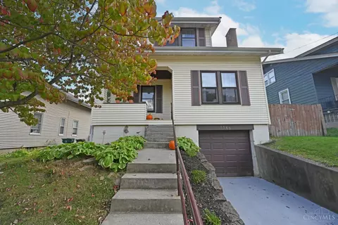 1565 Spring Lawn, Cincinnati, OH 45223