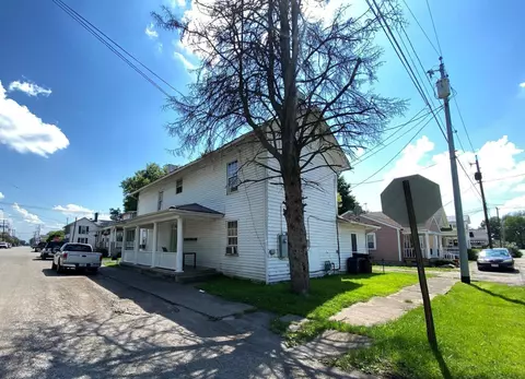305 Pleasant St, Georgetown, OH 45121