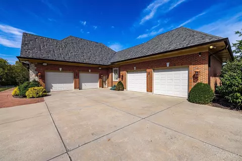 7230 Carson, Middletown, OH 45044 photo 2