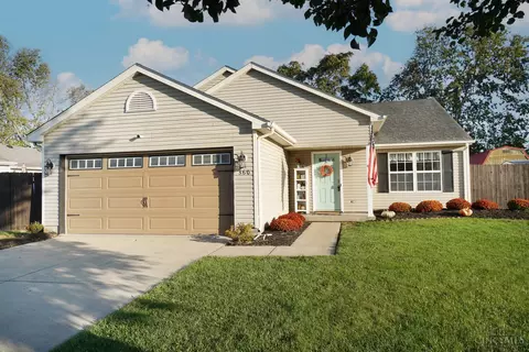 360 Hollyhock Ct, Trenton, OH 45067