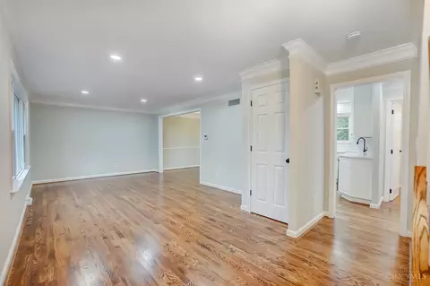 2087 Berrypatch Dr, Cincinnati, OH 45244 photo 3