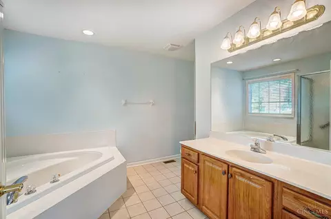 3095 Limestone, Cincinnati, OH 45239 photo 22