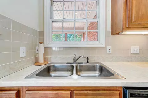 3095 Limestone, Cincinnati, OH 45239 photo 17