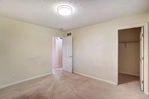 3095 Limestone, Cincinnati, OH 45239 photo 28