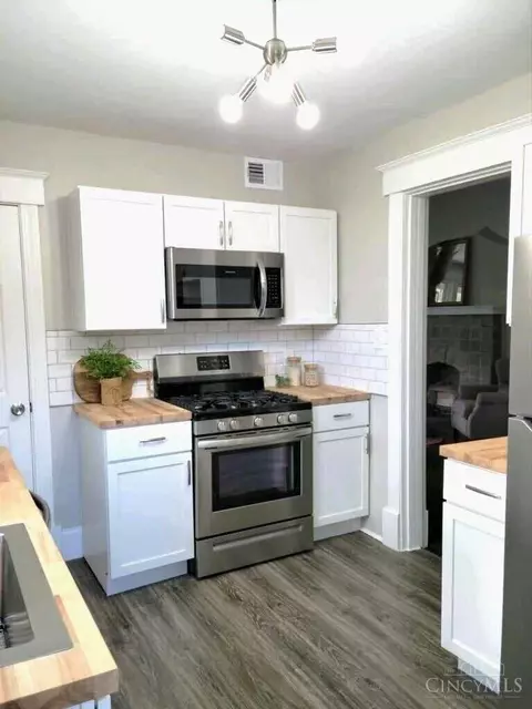 2508 Forthmann, Cincinnati, OH 45211 photo 10