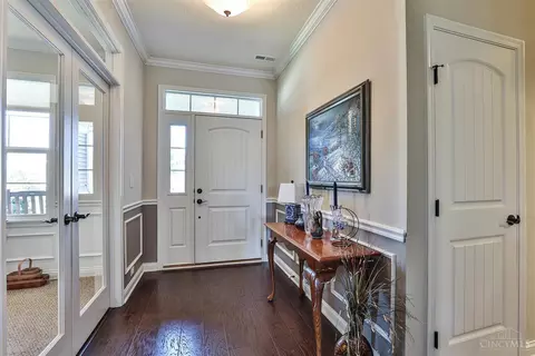 Entry Way - 1237 Huntwick, Hamilton Township, OH 45039 photo 2 of 2