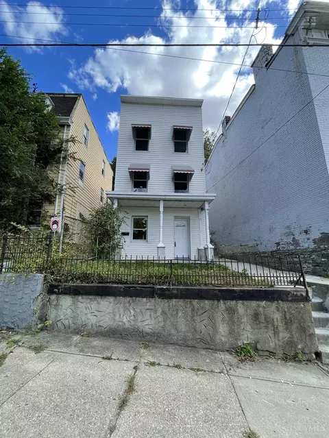 2422 Halstead, Cincinnati, OH 45214