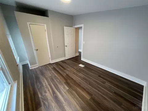 2422 Halstead, Cincinnati, OH 45214 photo 23