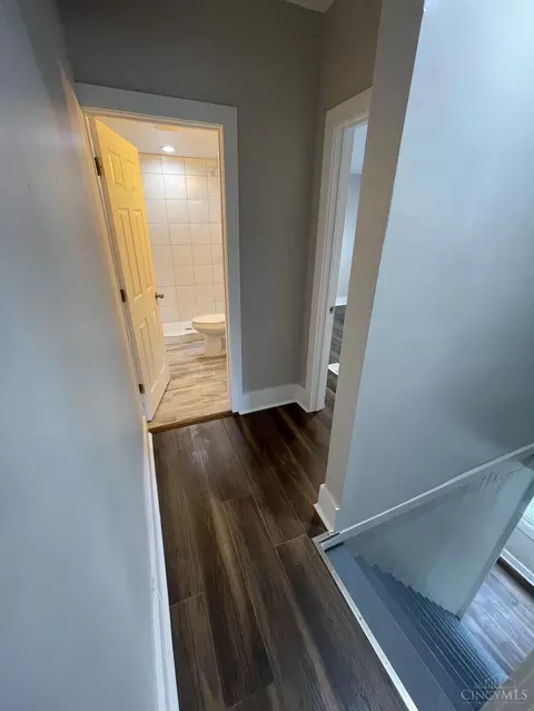 2422 Halstead, Cincinnati, OH 45214 photo 18