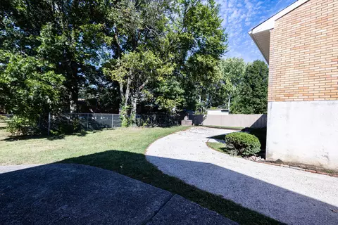 9081 Millcliff, Cincinnati, OH 45231 photo 25