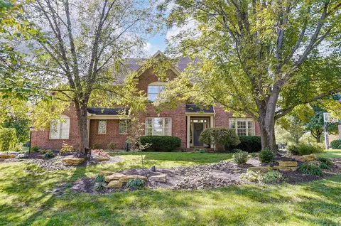 3861 Saint Andrews Ct, Mason, OH 45040