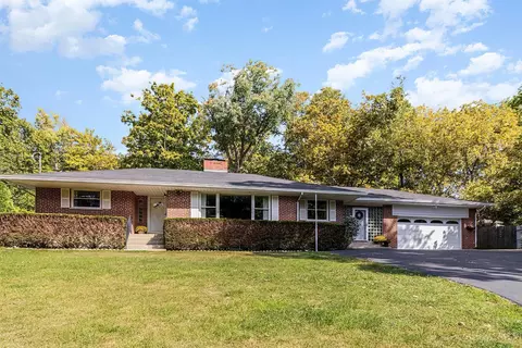 7716 Forest Rd, Cincinnati, OH 45255 photo 2