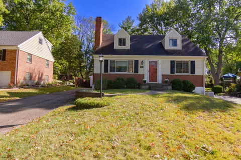 6058 Johnson, Cincinnati, OH 45243 photo 2