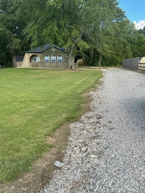 733 High, Mount Orab, OH 45154 photo 3