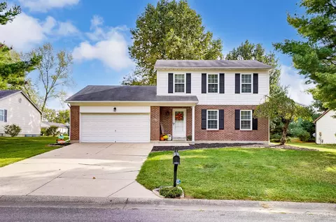 210 Deershadow Rd, Maineville, OH 45039