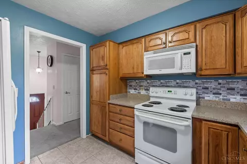 3995 Benjamin St, Cincinnati, OH 45245 photo 16