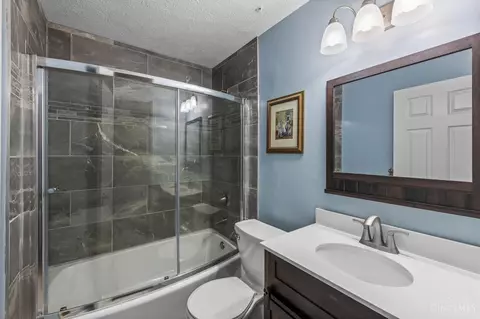 3995 Benjamin St, Cincinnati, OH 45245 photo 28
