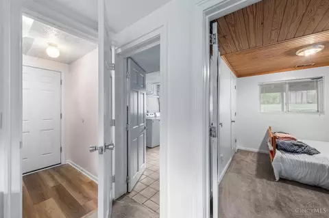 3995 Benjamin St, Cincinnati, OH 45245 photo 31