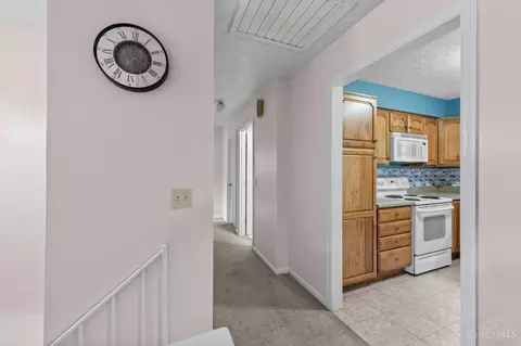 3995 Benjamin St, Cincinnati, OH 45245 photo 20