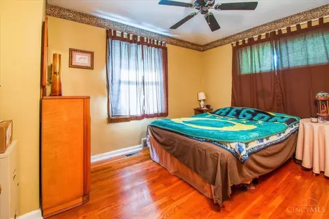 4780 Castleton Dr, Fairfield, OH 45014 photo 6