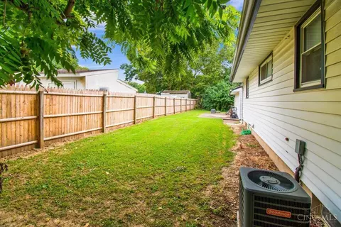 4780 Castleton Dr, Fairfield, OH 45014 photo 11