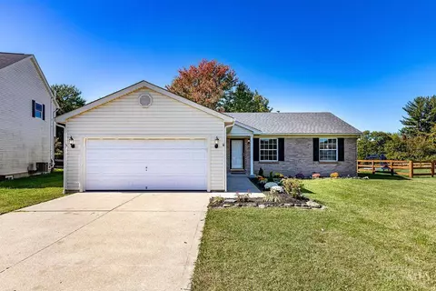 6103 Pine Meadows Dr, Loveland, OH 45140