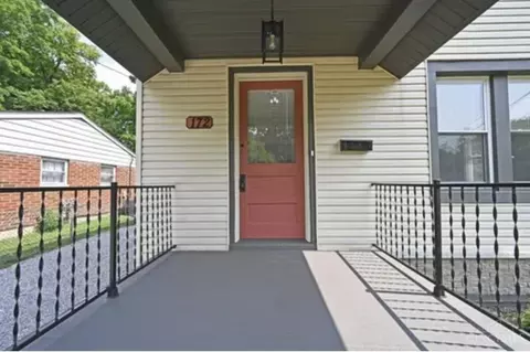 172 Ivanhoe Ave, Cincinnati, OH 45233 photo 2
