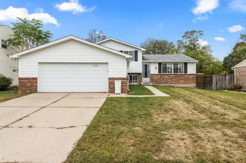 10716 Windingway Dr, Harrison, OH 45030