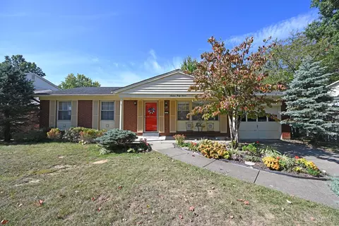 1647 Rockhurst, Cincinnati, OH 45255