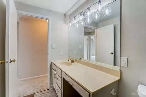 4375 Champdale Ln, Cincinnati, OH 45238 photo 31