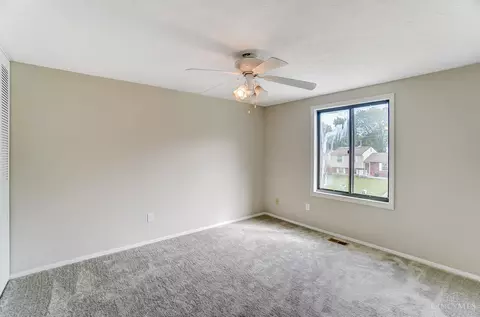 4375 Champdale Ln, Cincinnati, OH 45238 photo 28