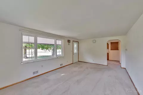 592 Nunner, Hamilton Township, OH 45039 photo 7