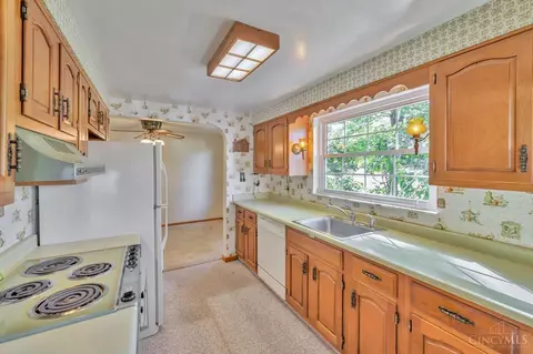 592 Nunner, Hamilton Township, OH 45039 photo 11