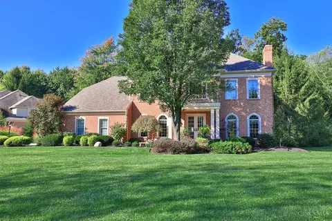 9774 Farmstead Dr, Symmes Twp, OH 45140