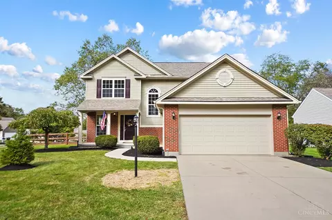 894 Village Green Pkwy, Hamilton Township, OH 45039