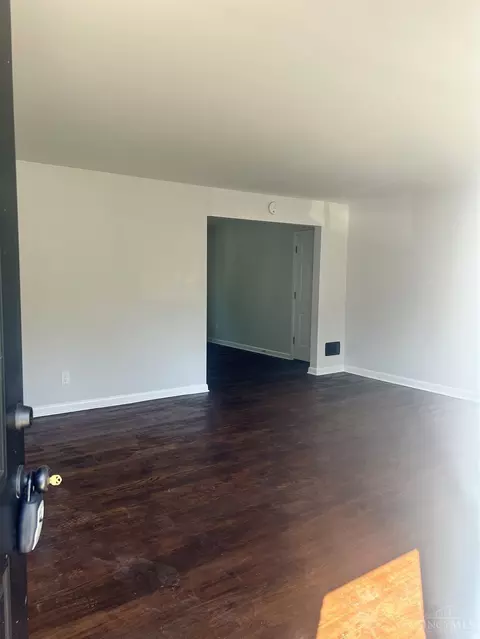 3011 Costello, Cincinnati, OH 45211 photo 2