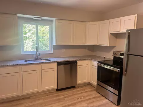 3011 Costello, Cincinnati, OH 45211 photo 11