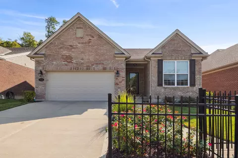 2846 Parkwalk, Cincinnati, OH 45239