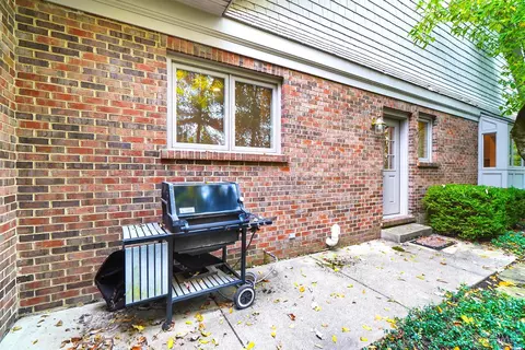 20 Hampton Ln, Cincinnati, OH 45208 photo 48