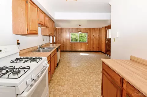 4336 Simpson, Cincinnati, OH 45227 photo 7